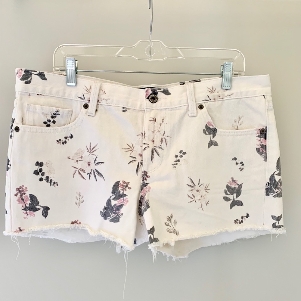 White/Floral Lucky Brand Cut Off Shorts Sz 10
